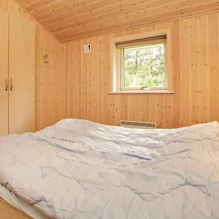 Five Bedroom Holiday In 6 Feriehus *