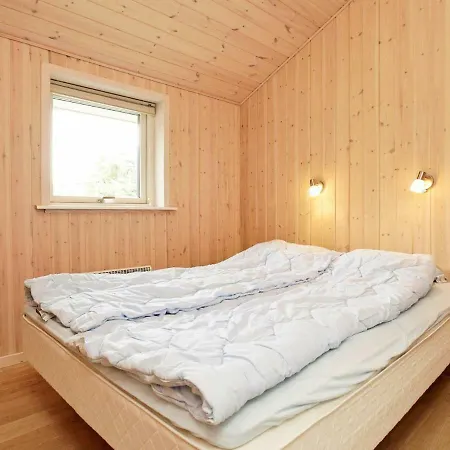 Feriehus Five Bedroom Holiday In 6 *